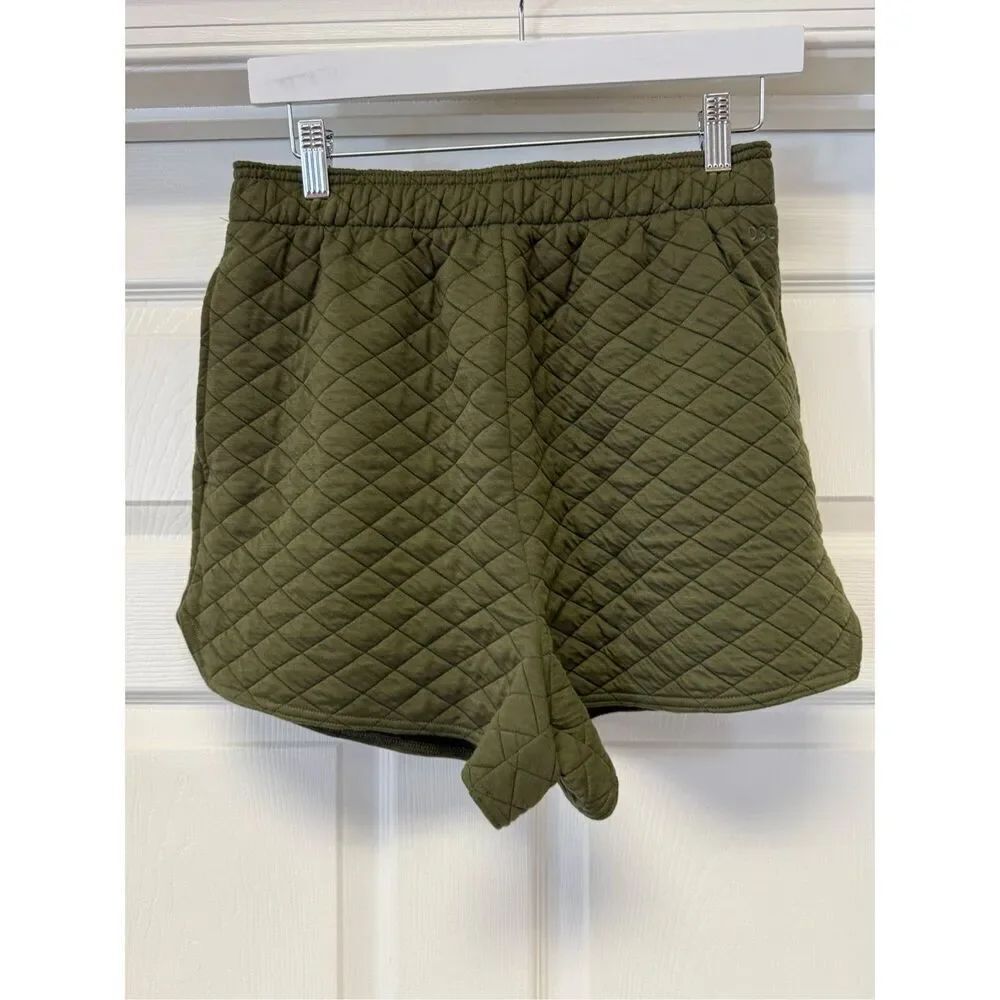 DSG Olive Military Green Quilted Shorts sz S NWOT